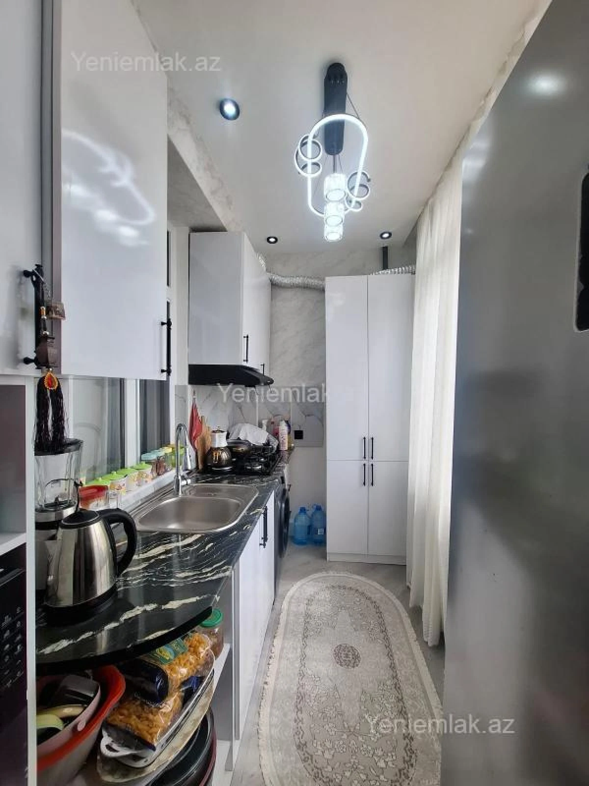 Satılır 2 otaqlı yeni tikili 68 m²