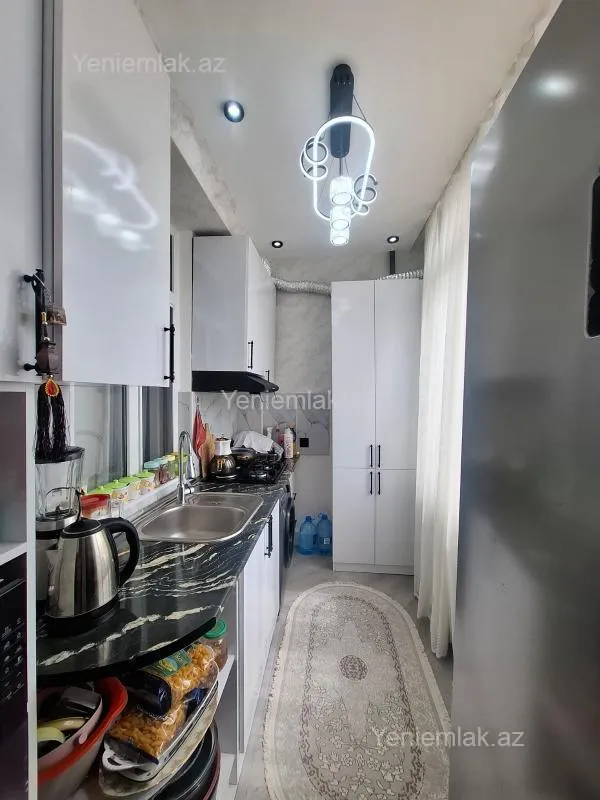 Satılır 2 otaqlı yeni tikili 68 m²