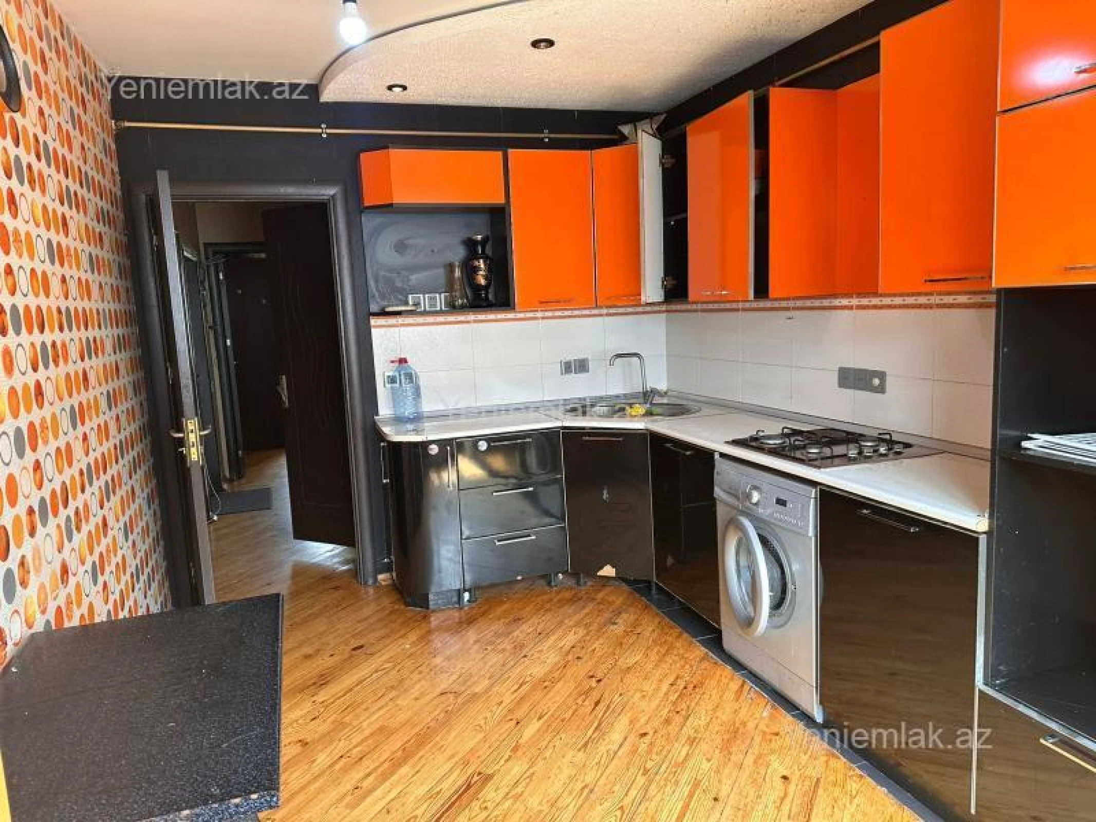 Satılır 2 otaqlı yeni tikili 70 m²