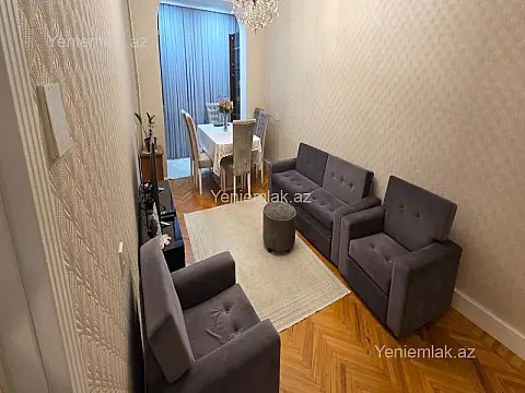 Satılır 3 otaqlı köhnə tikili 90 m² — Bakı, Binəqədi 3 otaq 90.00 m²