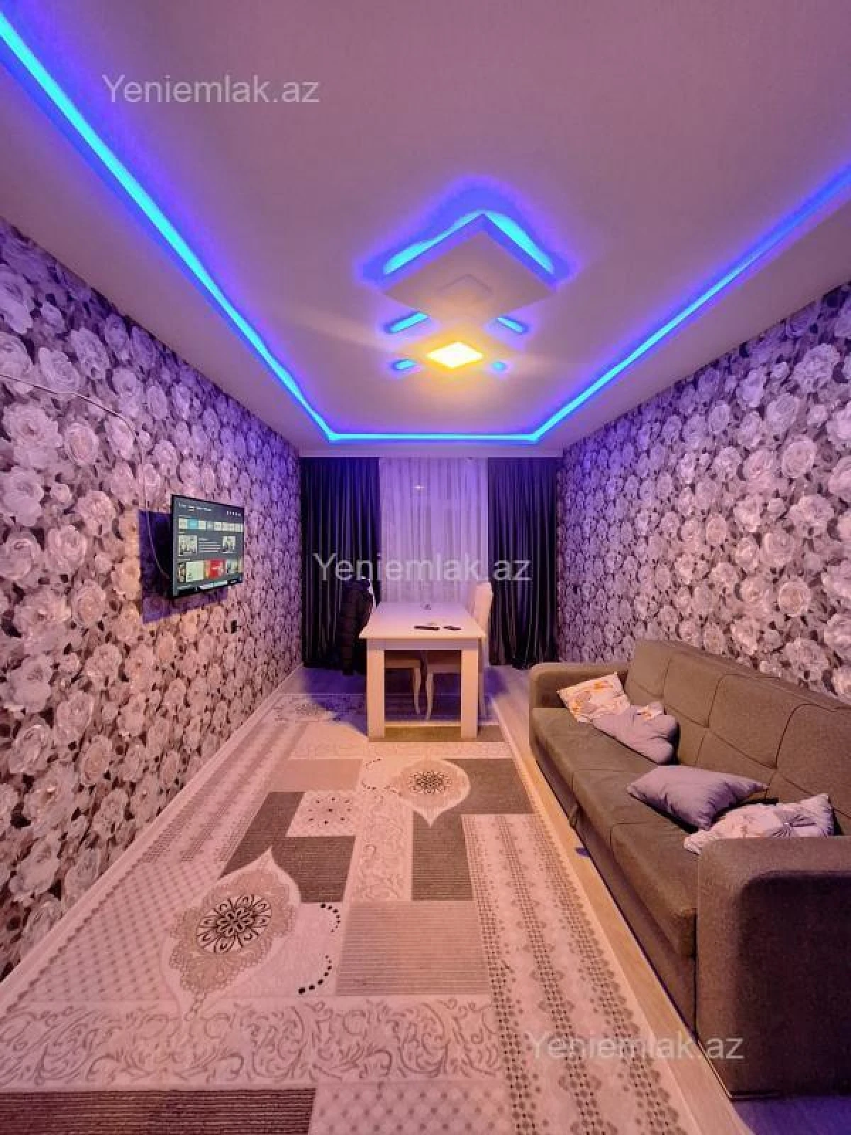 Satılır 4 otaqlı köhnə tikili 82 m²