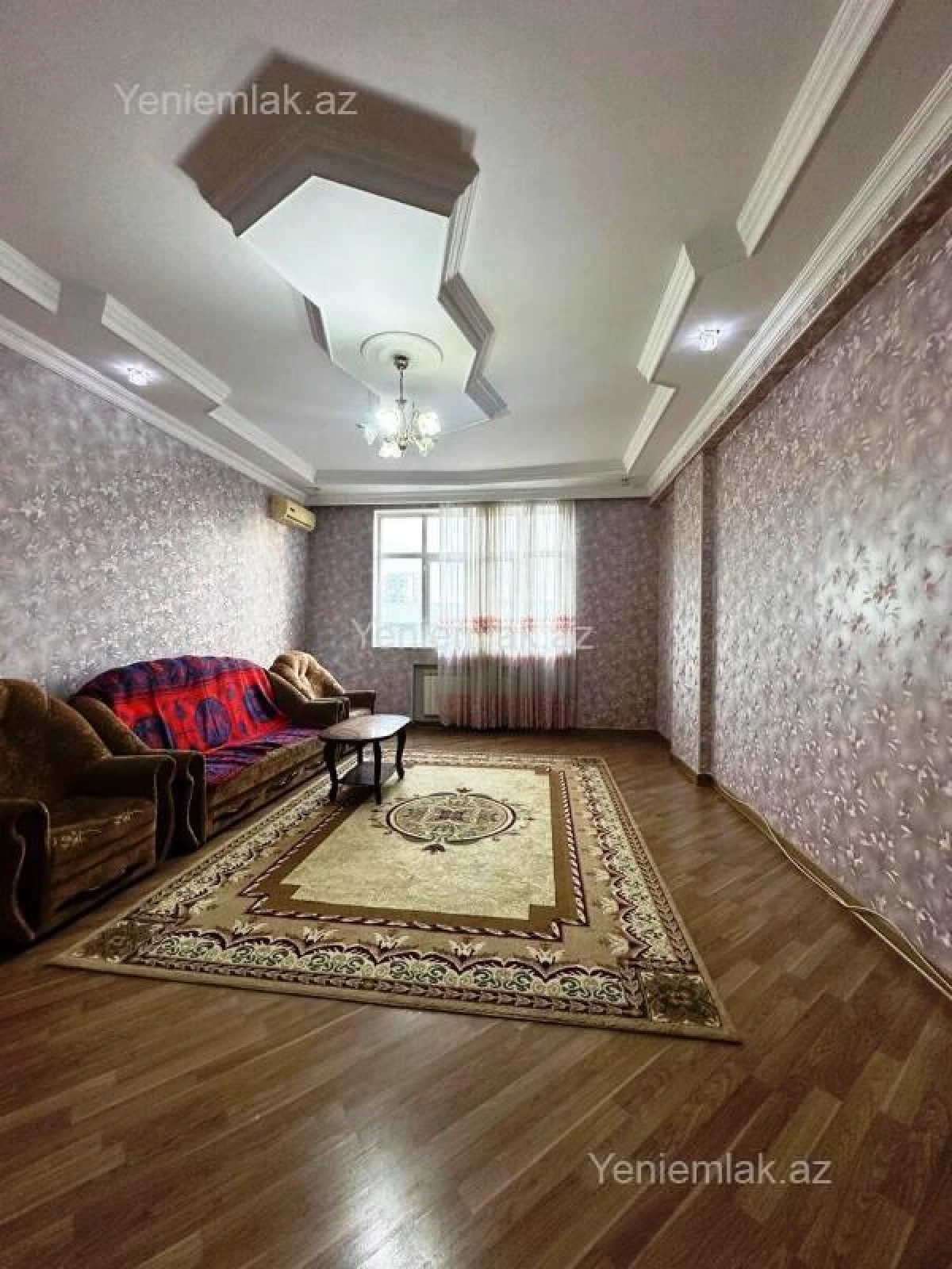 Satılır 3 otaqlı yeni tikili 125 m²