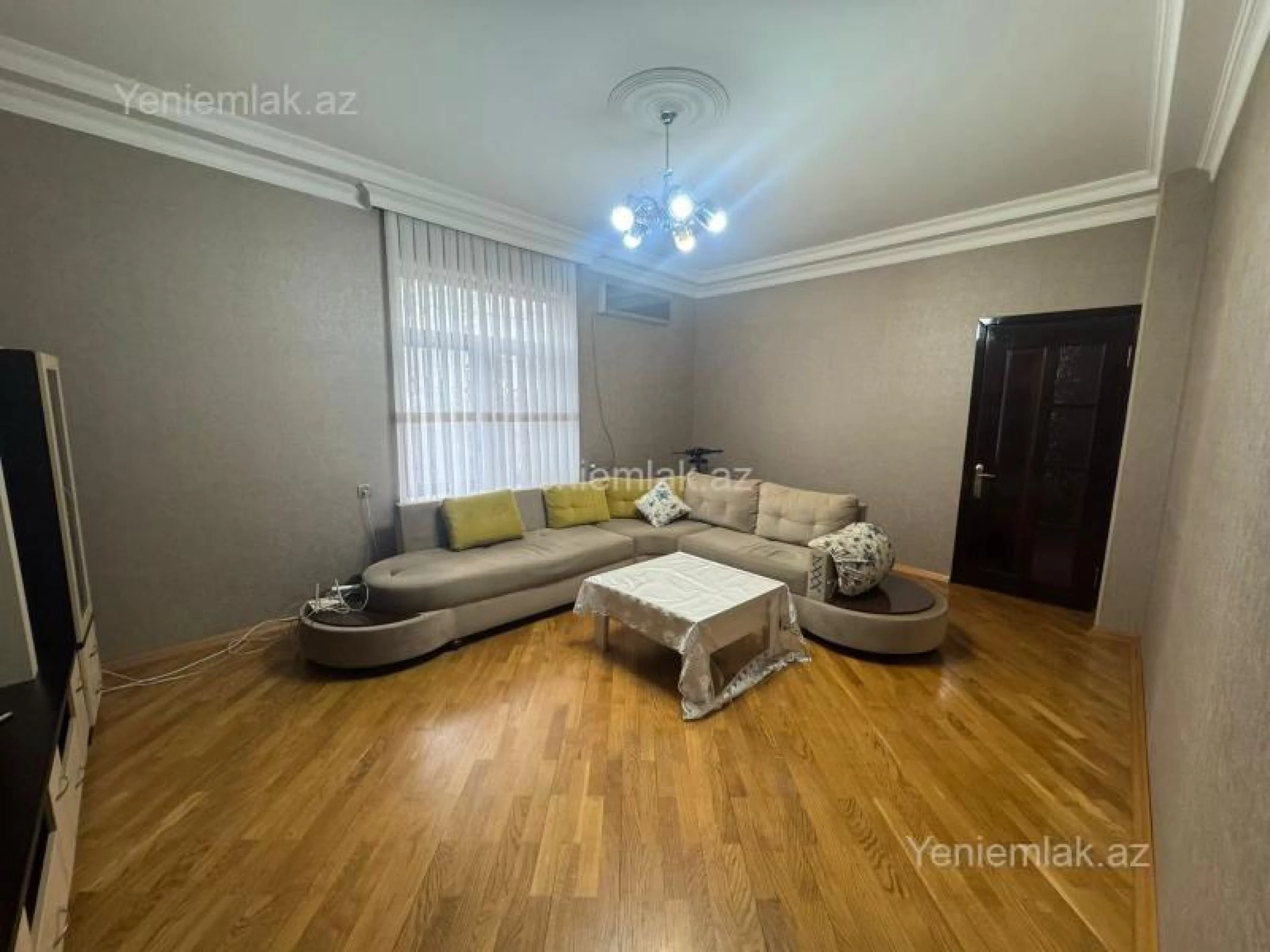 Satılır 4 otaqlı yeni tikili 150 m²