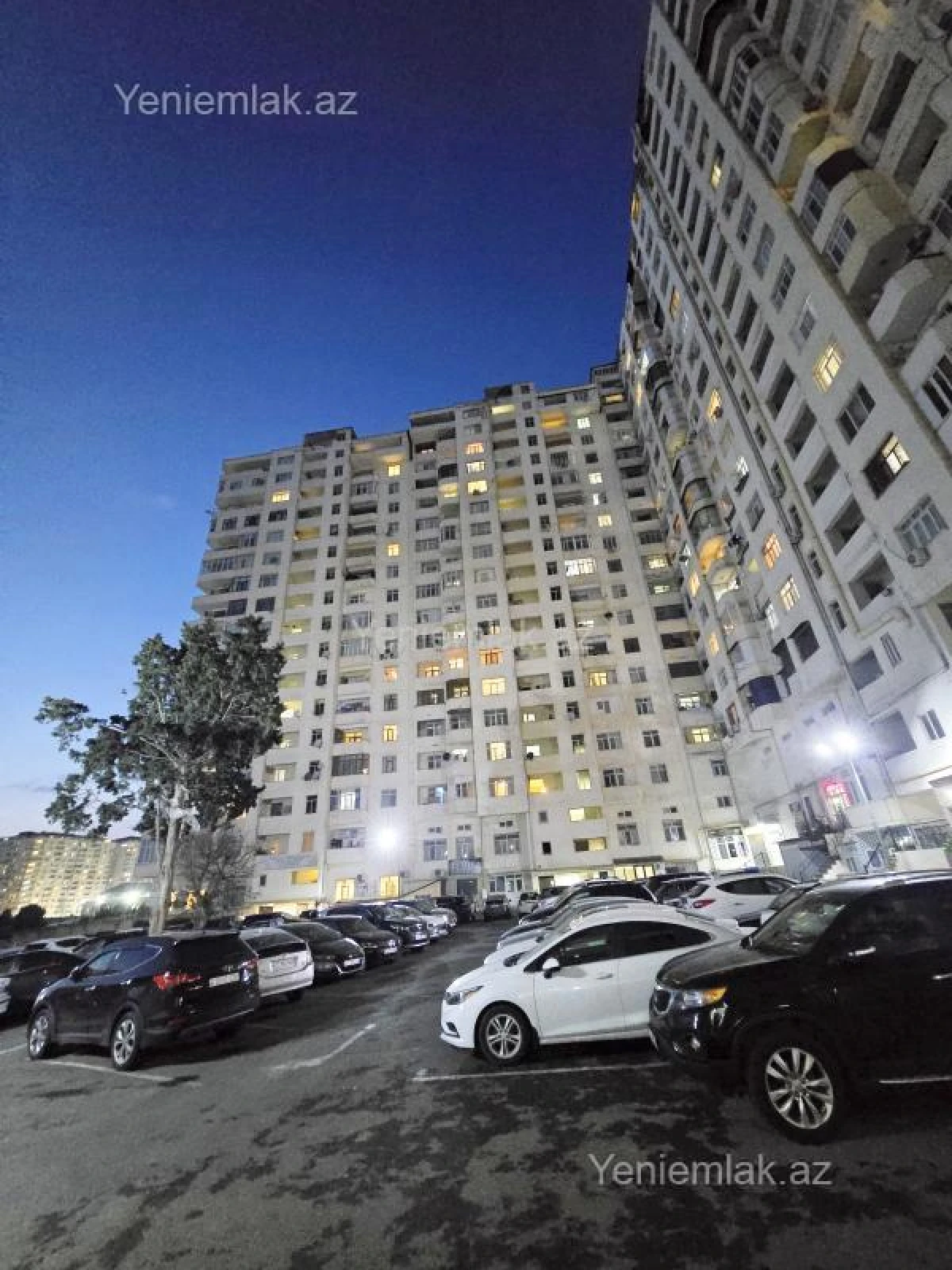 Satılır 2 otaqlı yeni tikili 82 m²