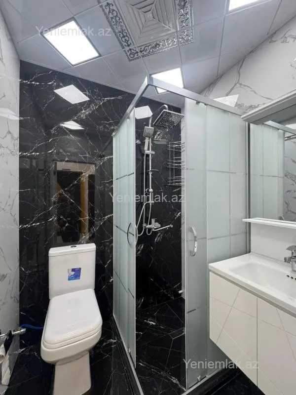 Satılır 3 otaqlı köhnə tikili 60 m²