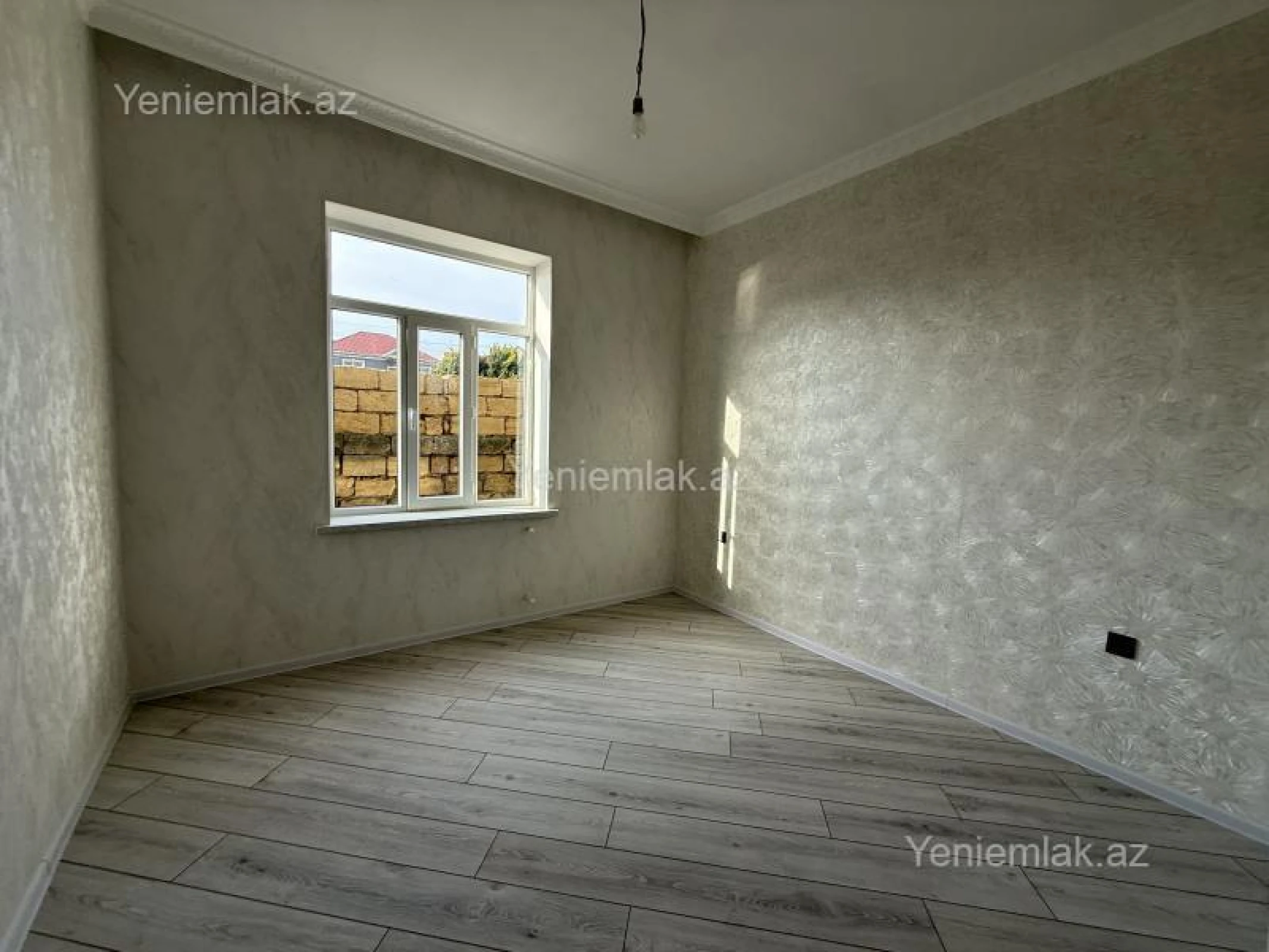 Satılır 4 otaqlı həyət evi 120 m²