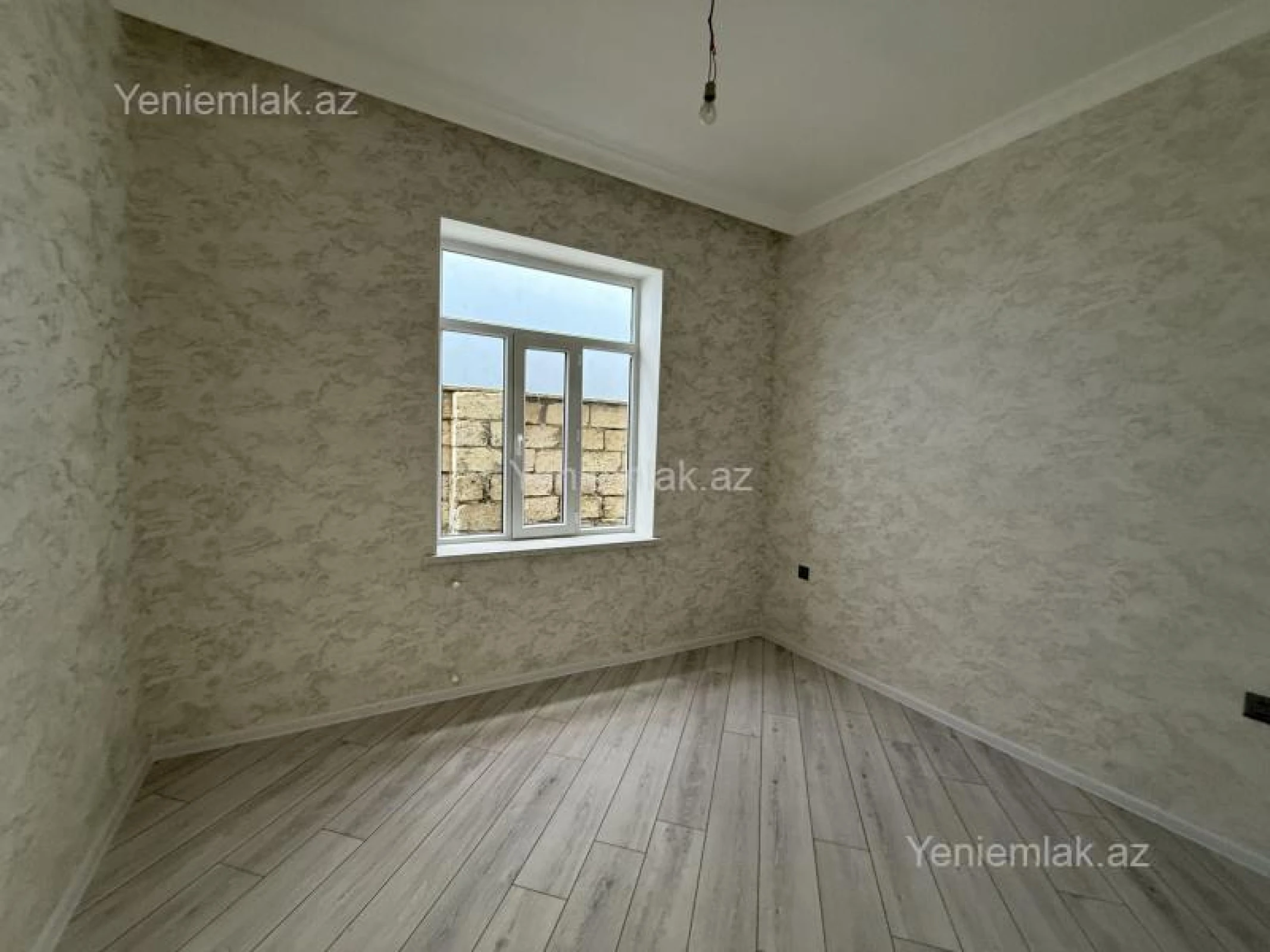 Satılır 4 otaqlı həyət evi 120 m²
