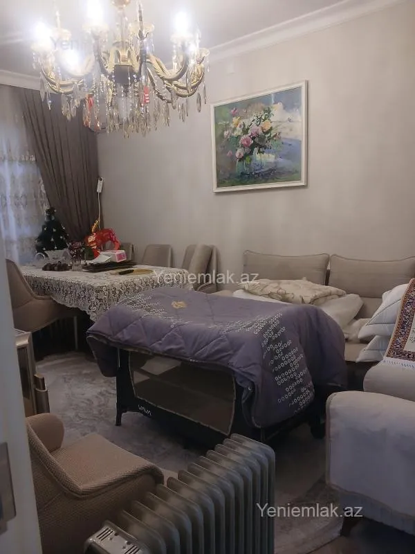 Satılır 2 otaqlı köhnə tikili 47 m²
