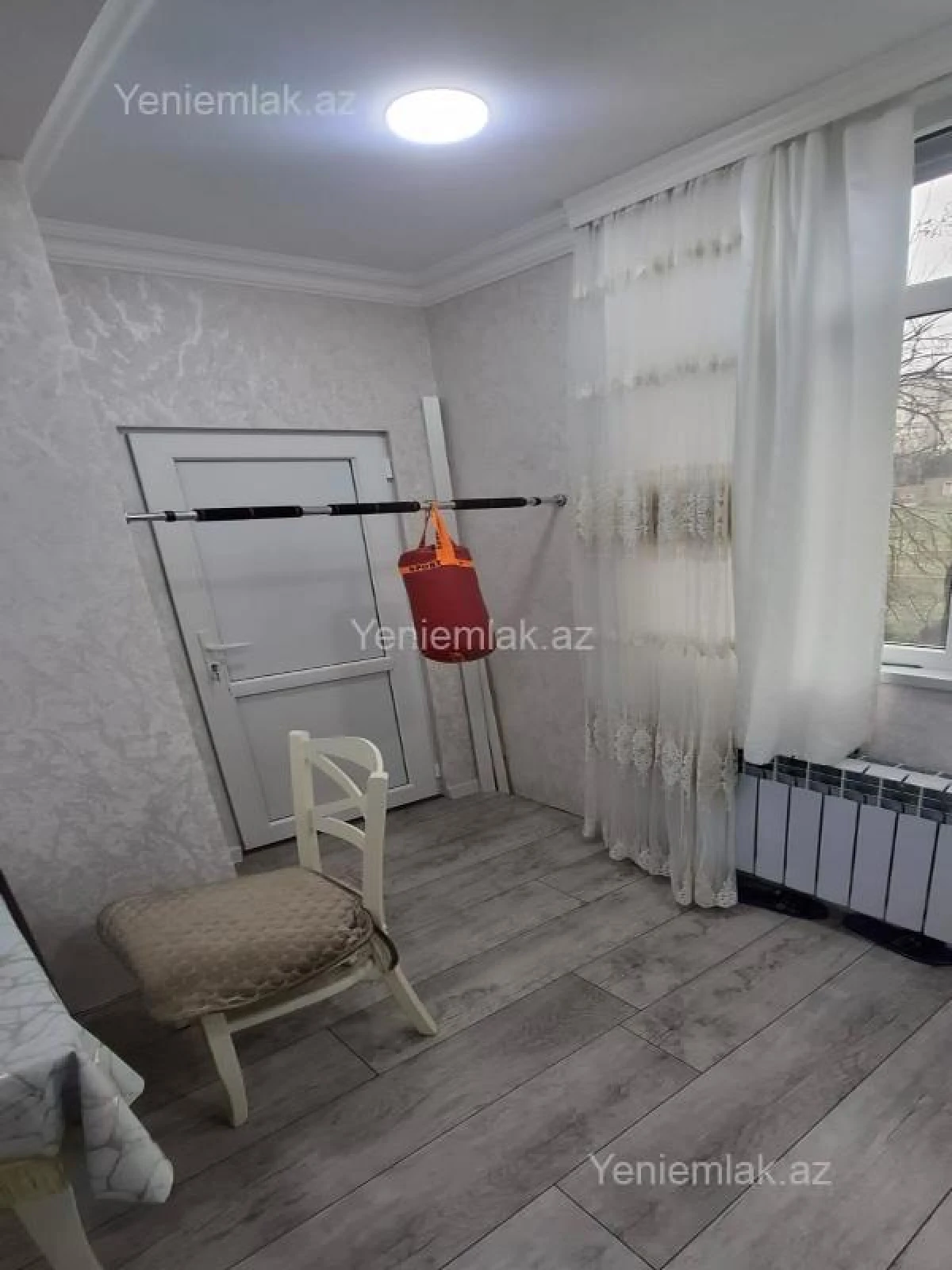 Satılır 3 otaqlı köhnə tikili 74 m²