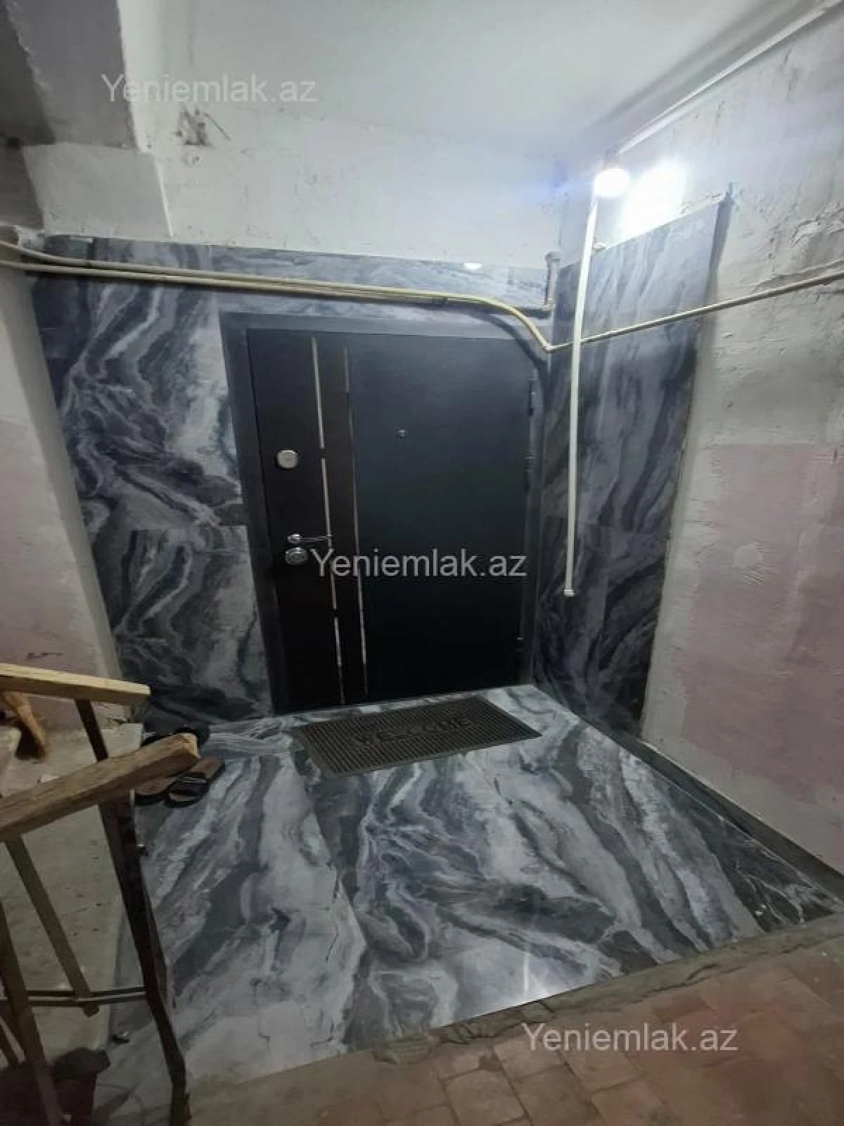 Satılır 3 otaqlı köhnə tikili 74 m²