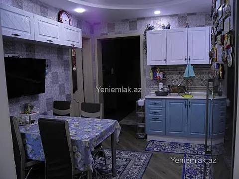 Satılır 5 otaqlı həyət evi 220 m²