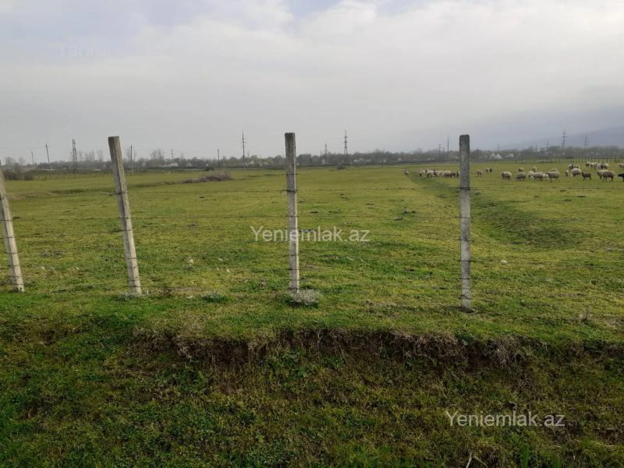 Satılır torpaq sahəsi