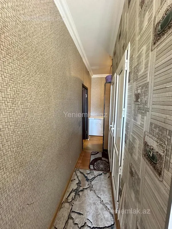Satılır 2 otaqlı köhnə tikili 55 m²