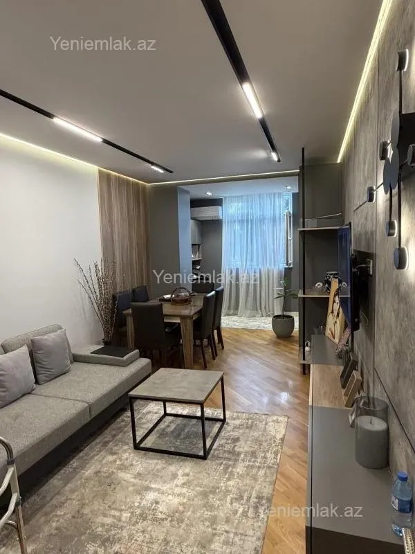 Satılır 2 otaqlı köhnə tikili 55 m²