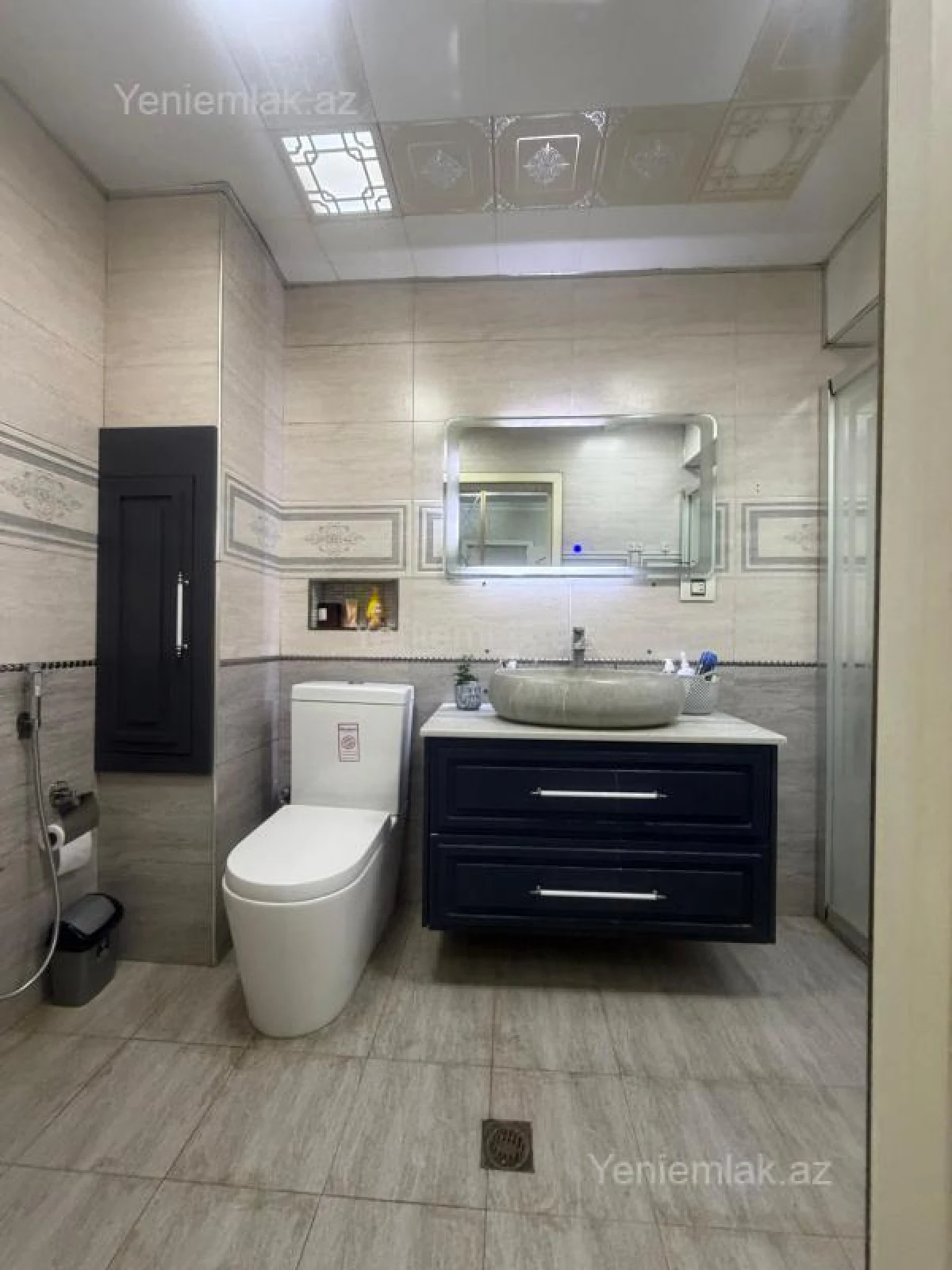 Satılır 3 otaqlı köhnə tikili 70 m²