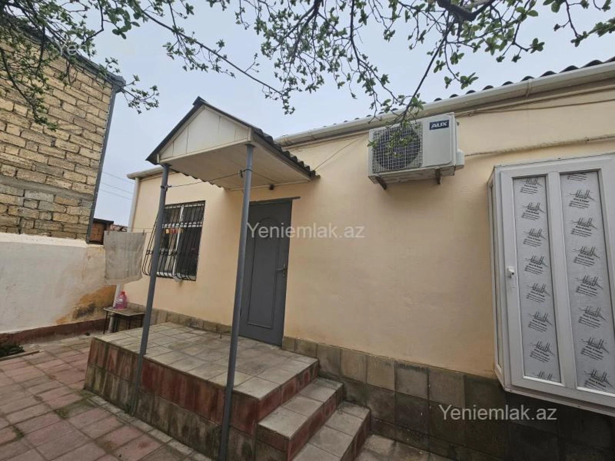 Satılır 2 otaqlı həyət evi 50 m²