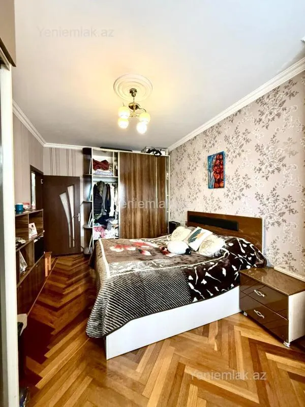 Satılır 4 otaqlı yeni tikili 110 m²