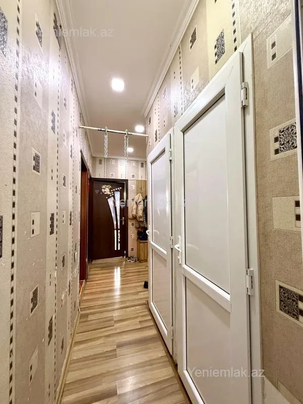 Satılır 4 otaqlı yeni tikili 110 m²