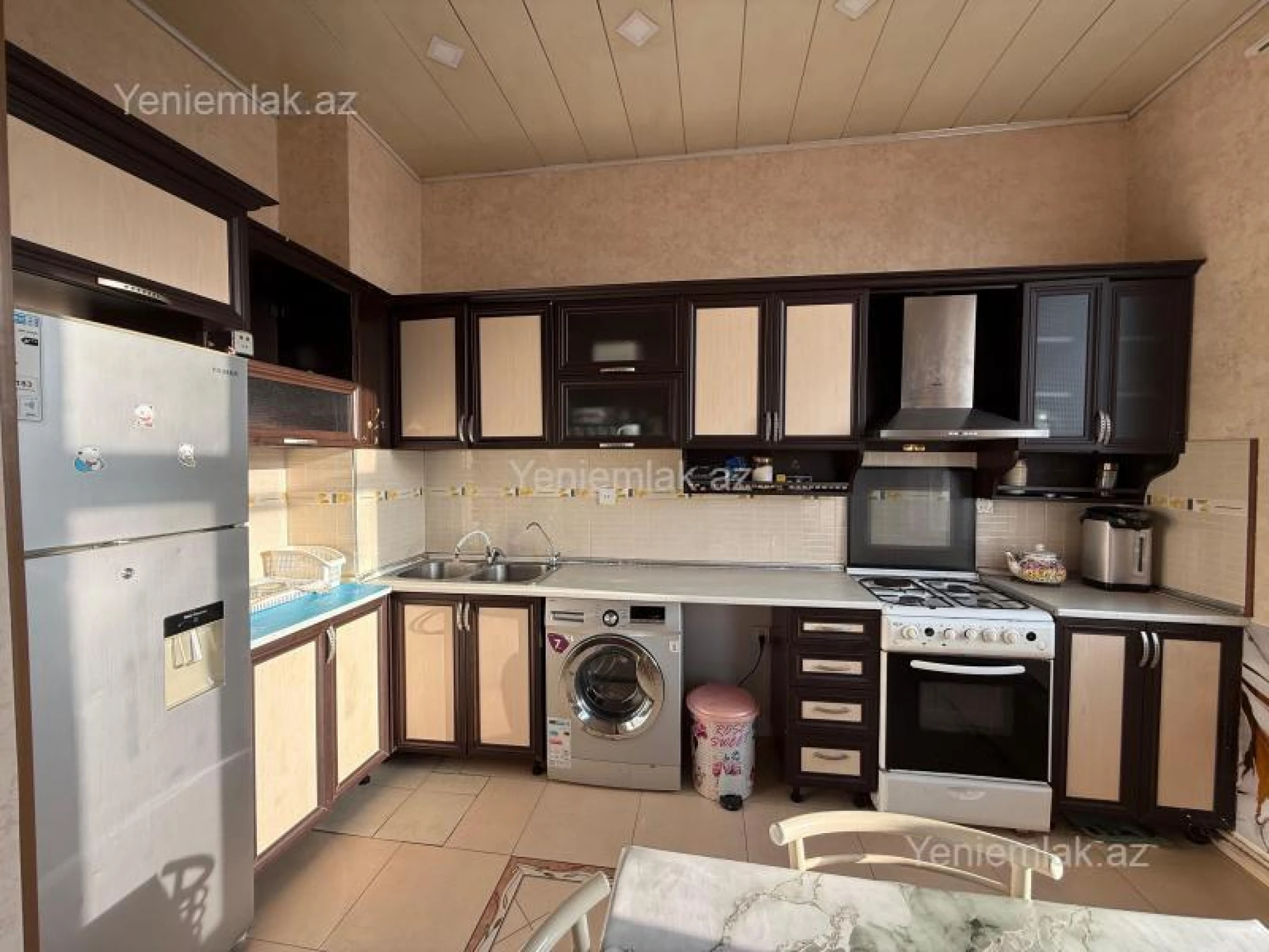 Satılır 3 otaqlı yeni tikili 88 m²