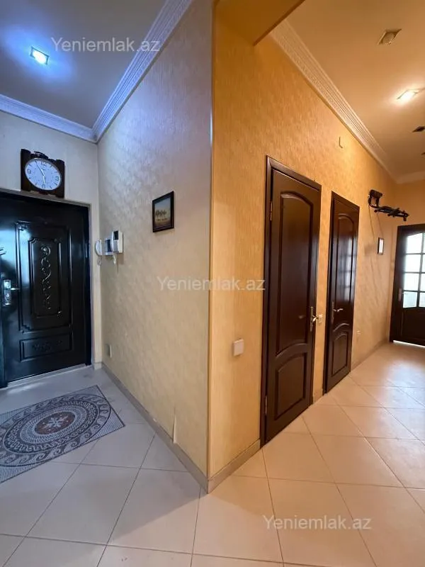 Satılır 3 otaqlı yeni tikili 88 m²