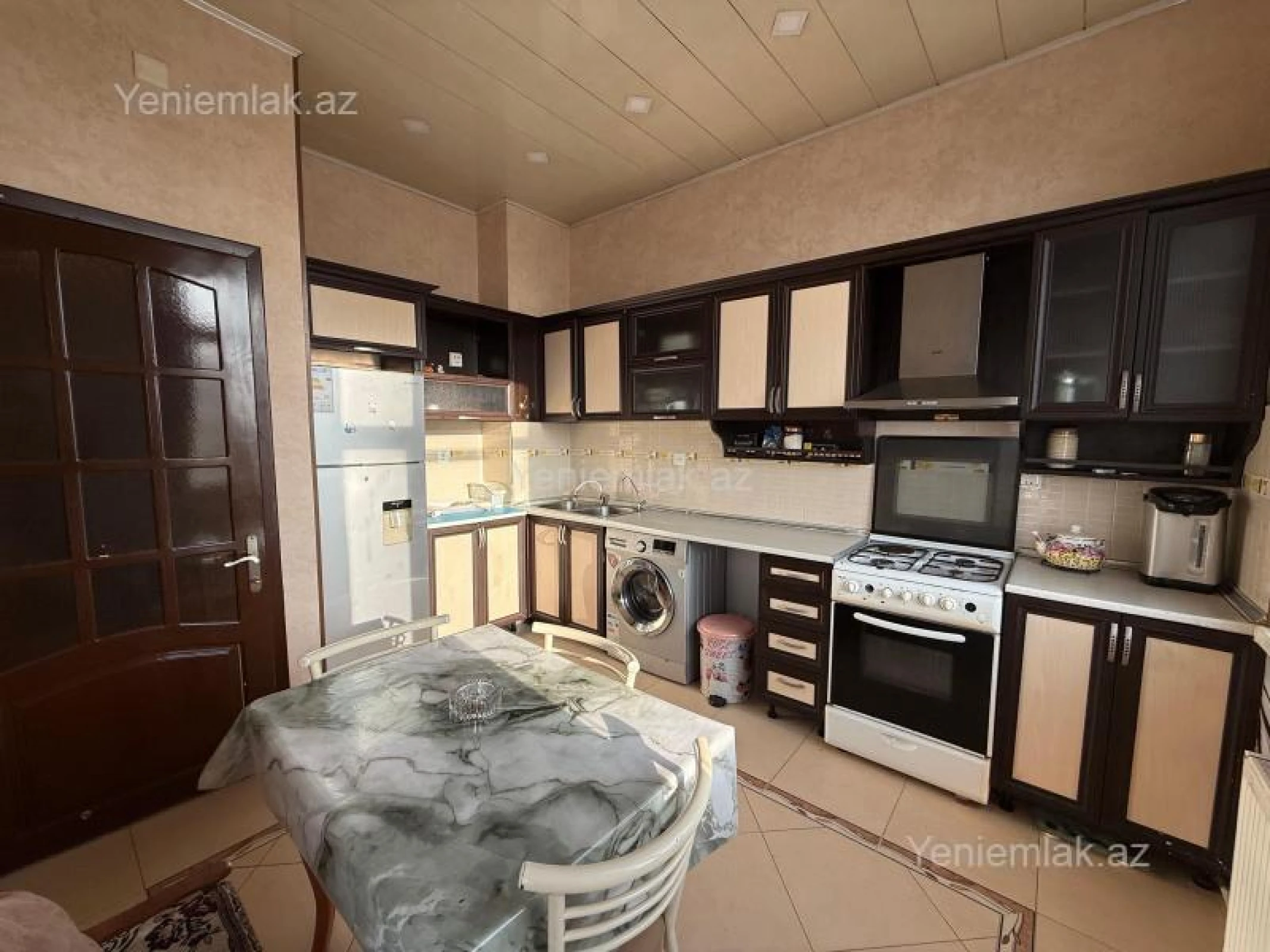 Satılır 3 otaqlı yeni tikili 88 m²