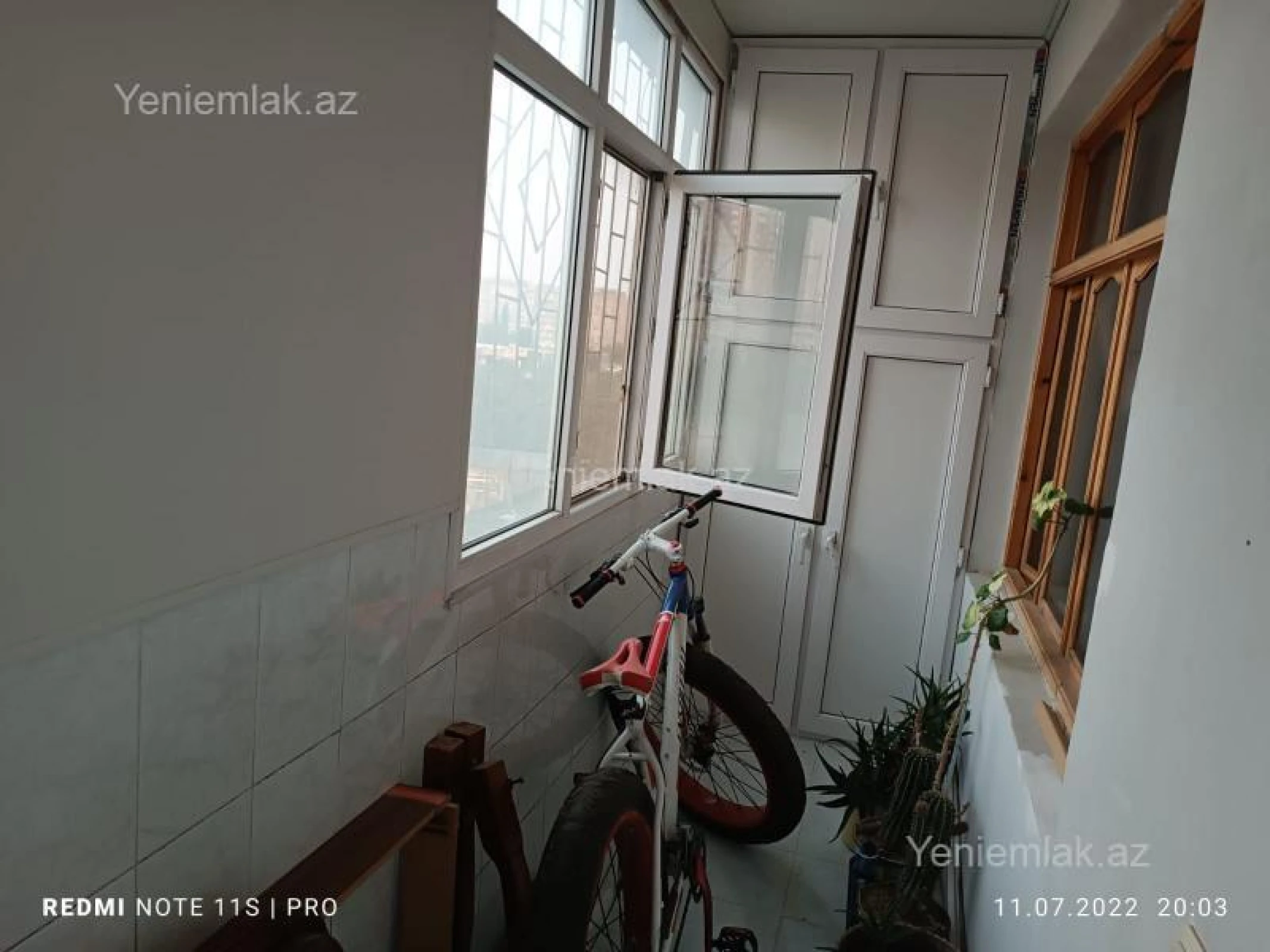 Satılır 5 otaqlı köhnə tikili 110 m²