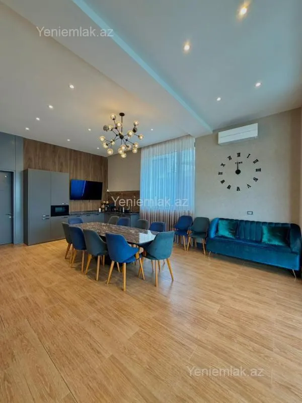 Satılır 7 otaqlı həyət evi 500 m²
