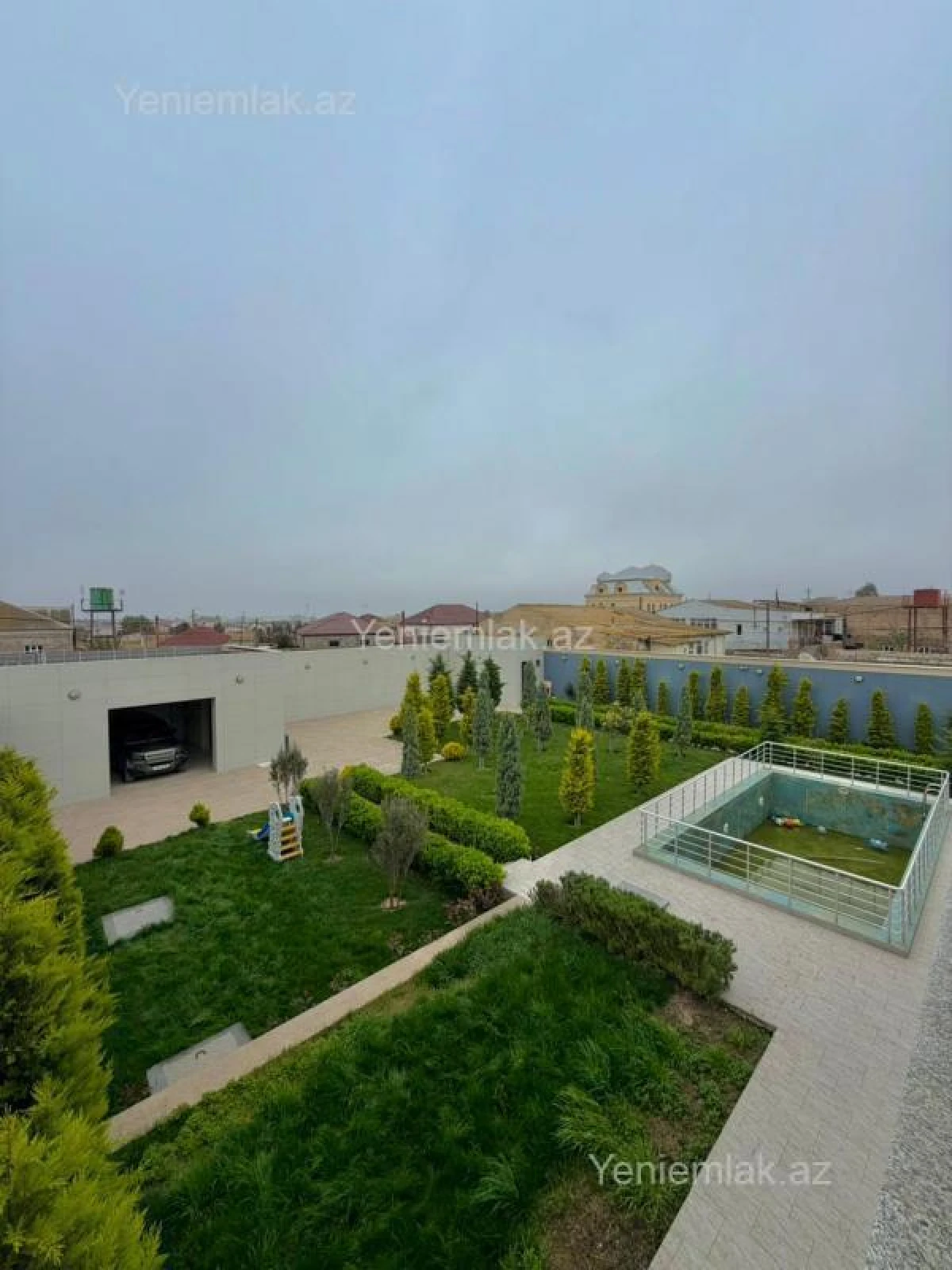 Satılır 7 otaqlı həyət evi 500 m²