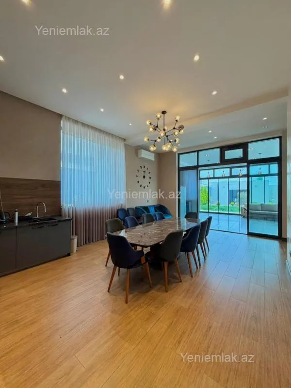 Satılır 7 otaqlı həyət evi 500 m²