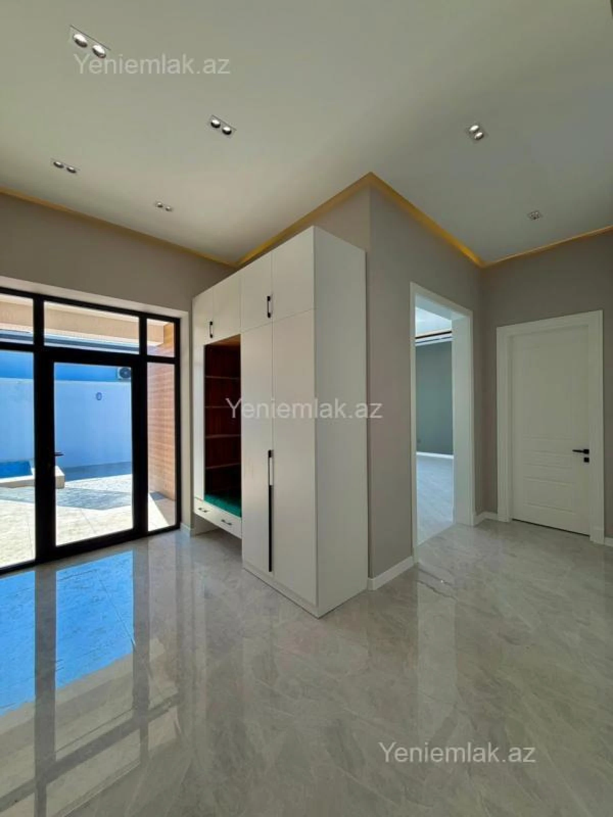 Satılır 4 otaqlı həyət evi 170 m²