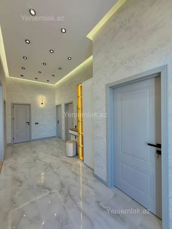 Satılır 4 otaqlı həyət evi 170 m²