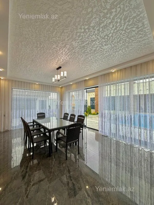 Satılır 4 otaqlı həyət evi 202 m²