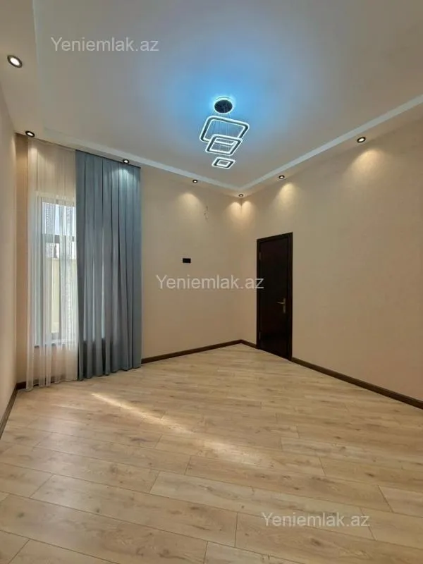 Satılır 4 otaqlı həyət evi 180 m²