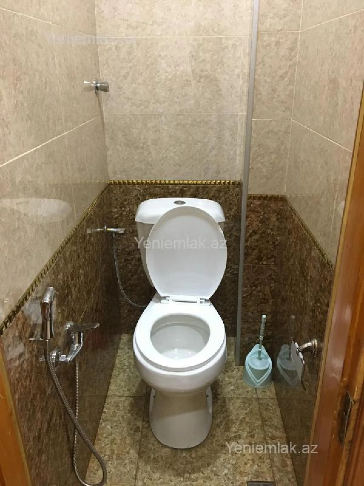 Satılır 2 otaqlı köhnə tikili 55 m²