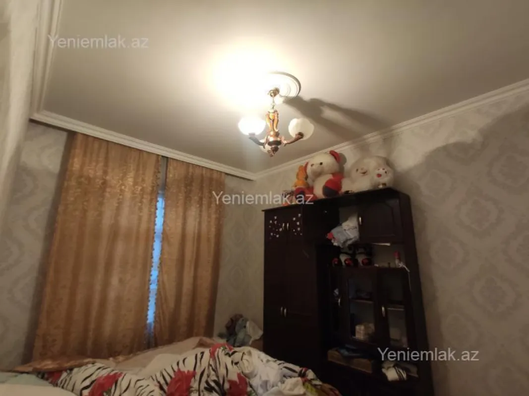 Satılır 4 otaqlı həyət evi 120 m²