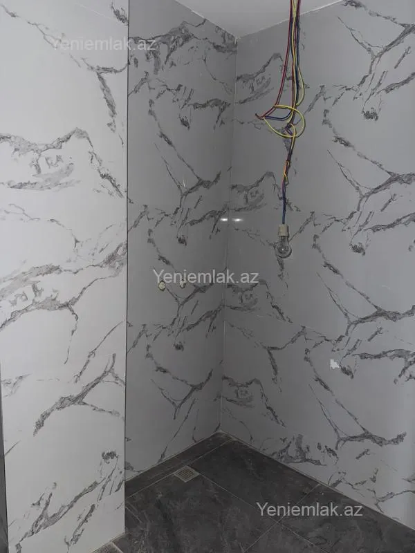Satılır 2 otaqlı yeni tikili 76.13 m²