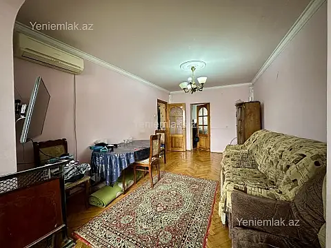 Satılır 3 otaqlı köhnə tikili 70 m² — Bakı, Nizami 3 otaq 70.00 m²