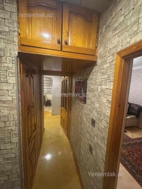 Satılır 2 otaqlı köhnə tikili 40 m²