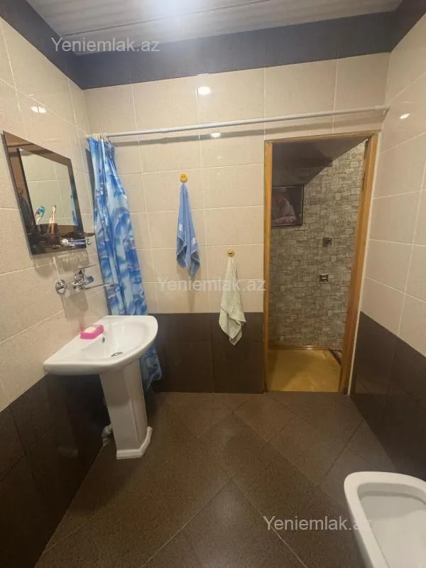 Satılır 2 otaqlı köhnə tikili 40 m²