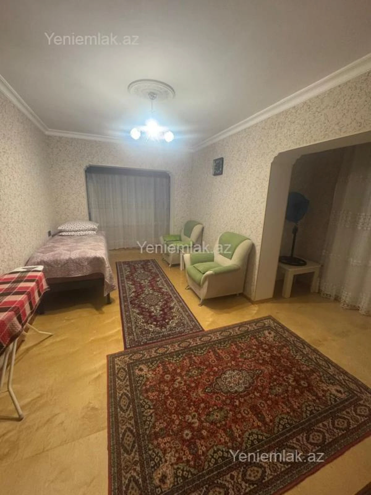 Satılır 2 otaqlı köhnə tikili 40 m²