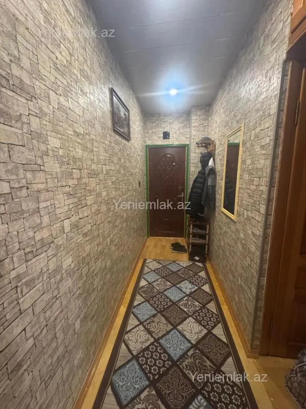 Satılır 2 otaqlı köhnə tikili 40 m²