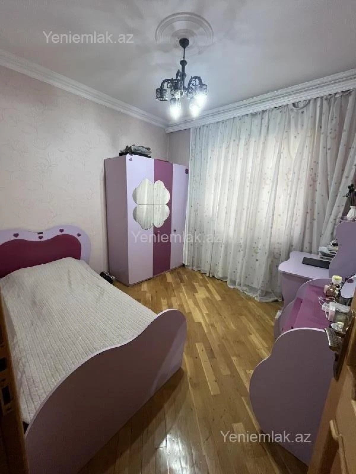 Satılır 3 otaqlı köhnə tikili 80 m²