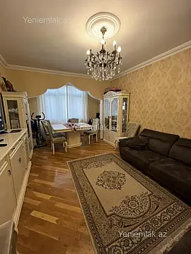 Satılır 3 otaqlı köhnə tikili 80 m² — Bakı, Nizami 3 otaq 80.00 m²