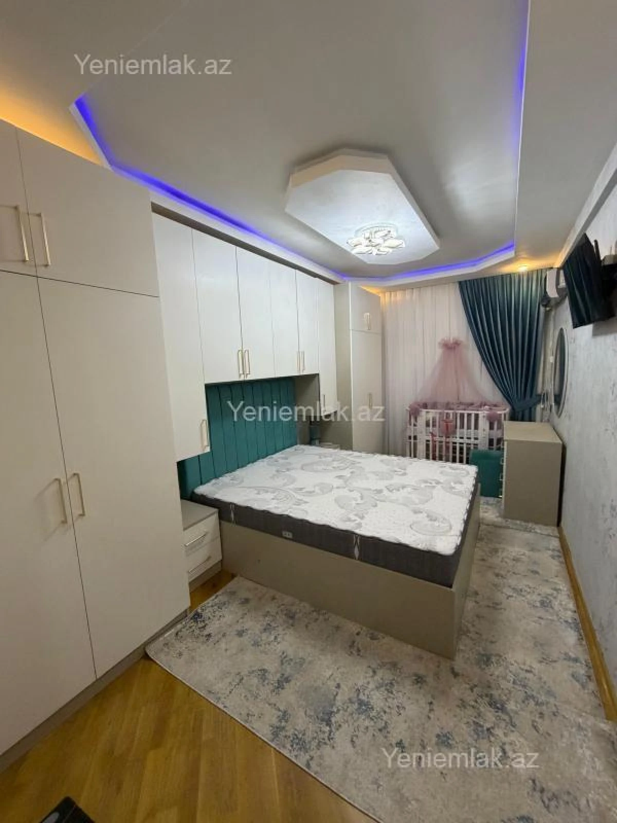 Satılır 2 otaqlı yeni tikili 78 m²