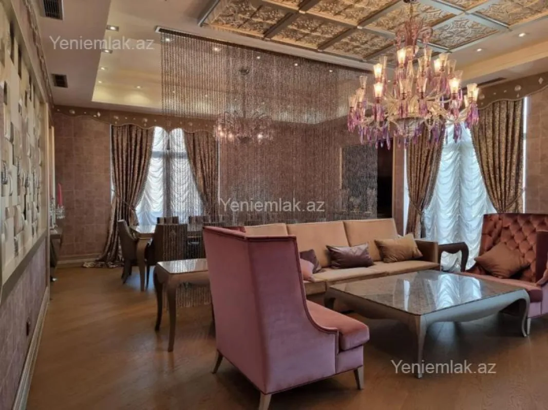 Satılır 4 otaqlı yeni tikili 240 m²