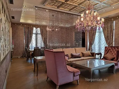Satılır 4 otaqlı yeni tikili 240 m²