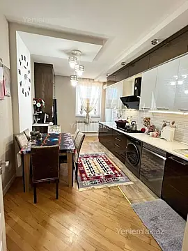 Satılır 3 otaqlı yeni tikili 135 m²
