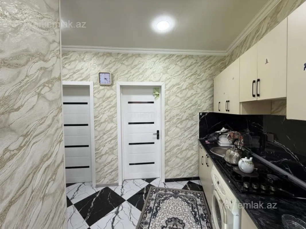Satılır 3 otaqlı həyət evi 80 m²