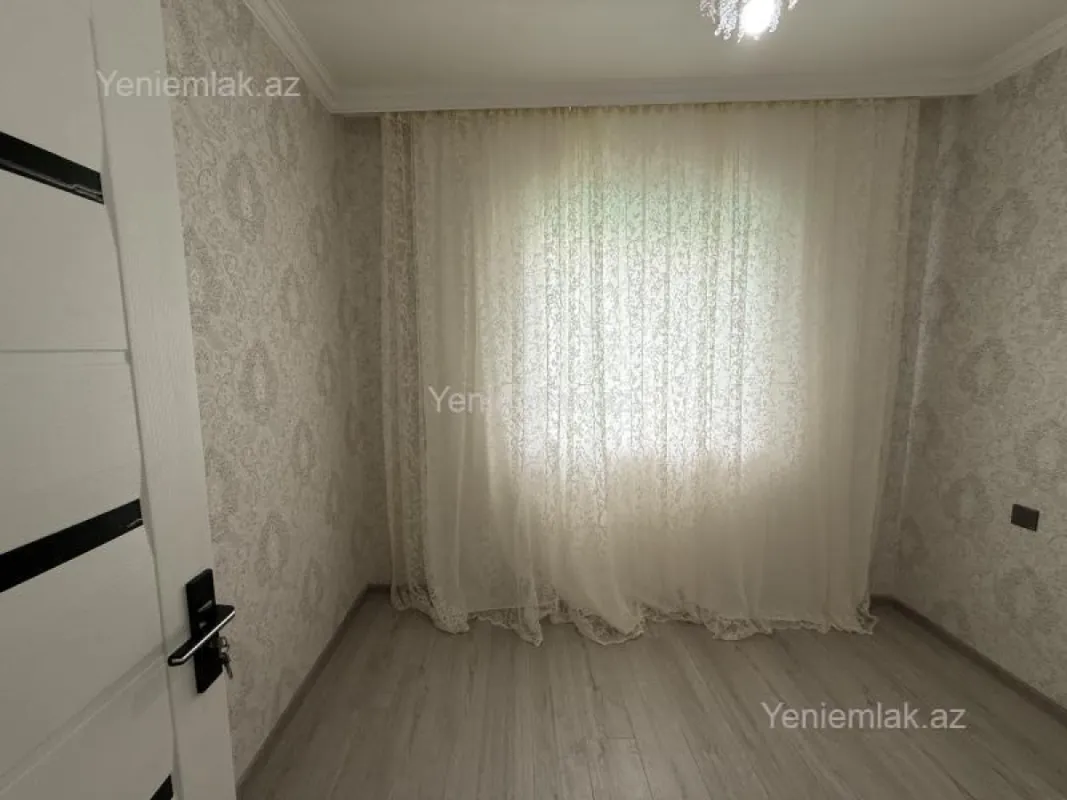Satılır 3 otaqlı həyət evi 80 m²