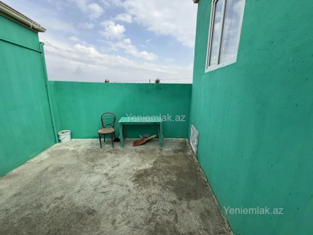 Satılır 3 otaqlı həyət evi 80 m²